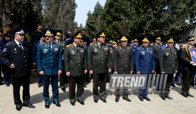 Azerbaijan buries its martyrs. Azerbaijan, Baku, 11 apr. 2016